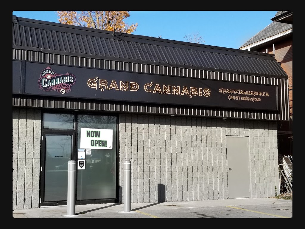 Grand Cannabis Dunnville | 217 Broad St E, Dunnville, ON N1A 1G1, Canada | Phone: (905) 863-1420