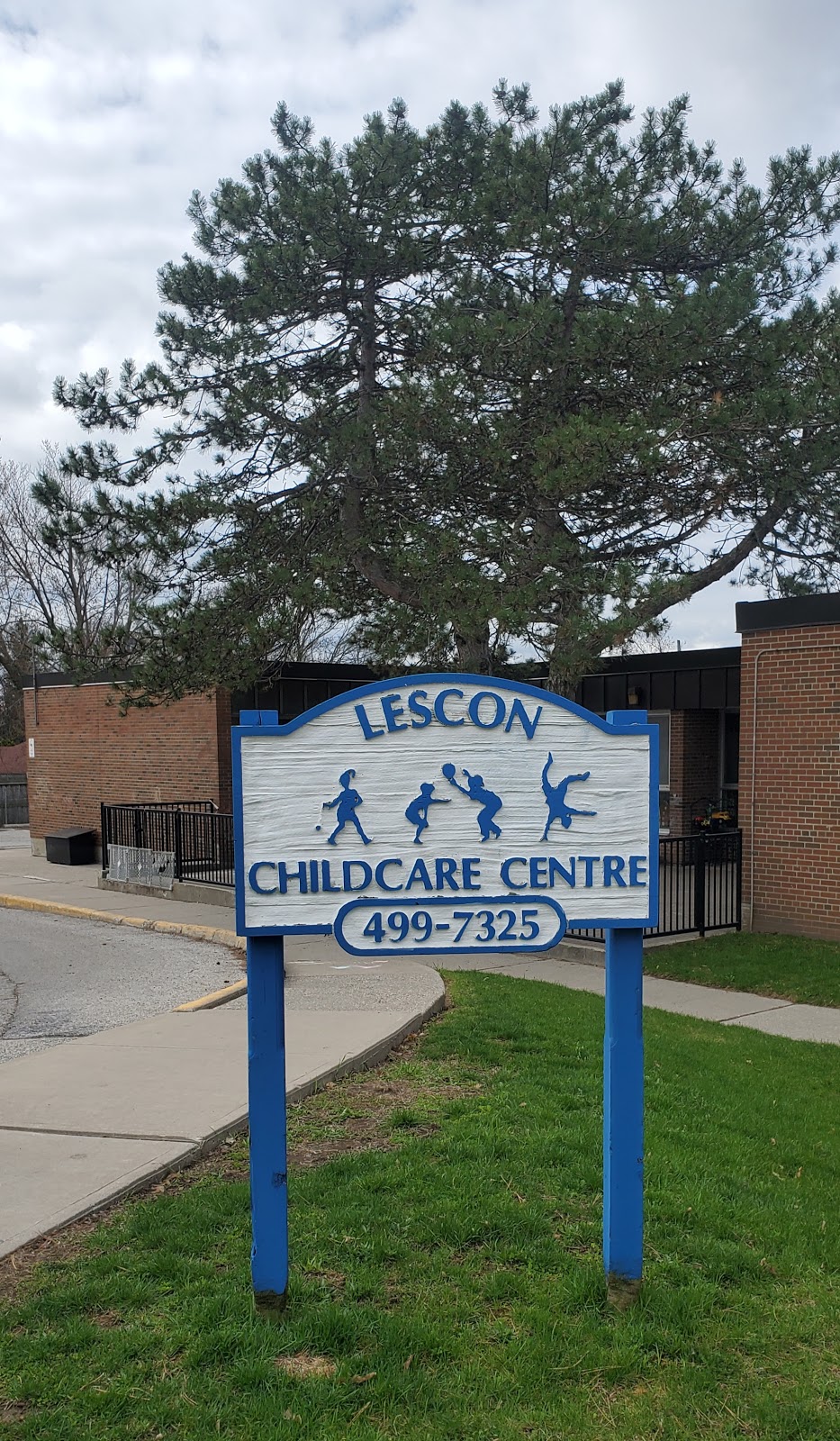 Lescon Childcare | 34 Lescon Rd, North York, ON M2J 2G6, Canada | Phone: (416) 499-7325
