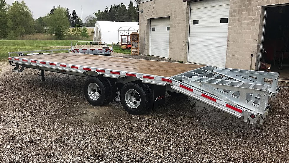 Flatbed Central | 309 David Winkler Pkwy, Neustadt, ON N0G 2M0, Canada | Phone: (519) 369-7044