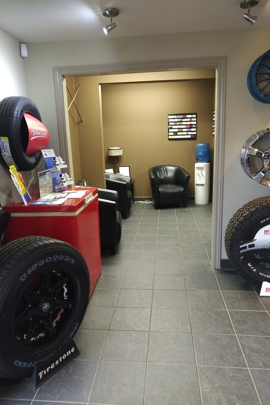 Action Tire | 40 Morrow Rd, Barrie, ON L4N 3V8, Canada | Phone: (705) 726-7868