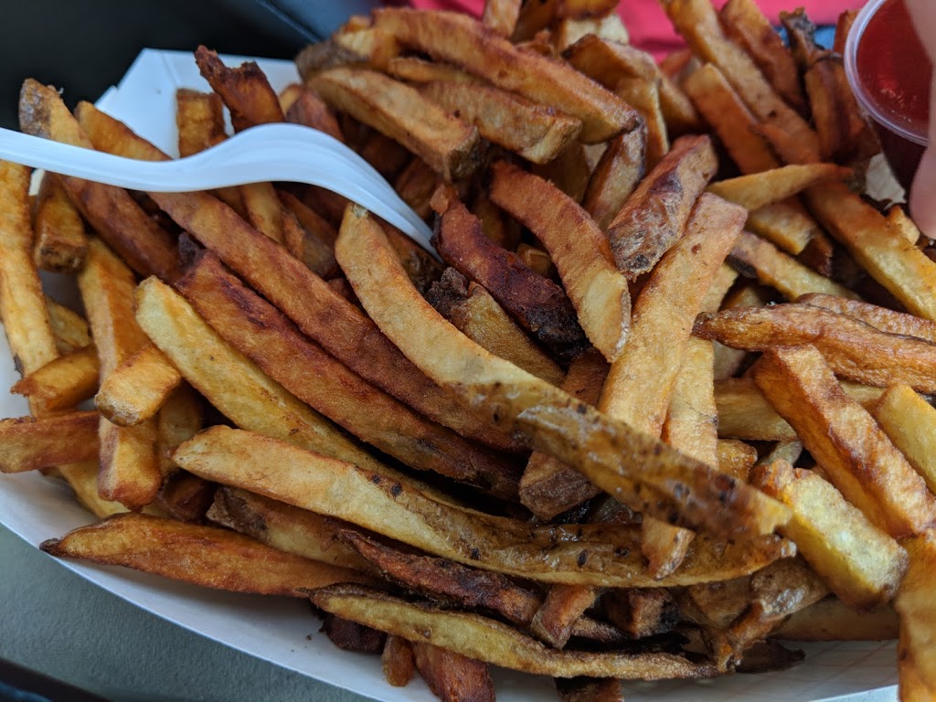 H20 Patio Fries And Burgers | Homer, ON L2M 7P3, Canada | Phone: (905) 685-0760