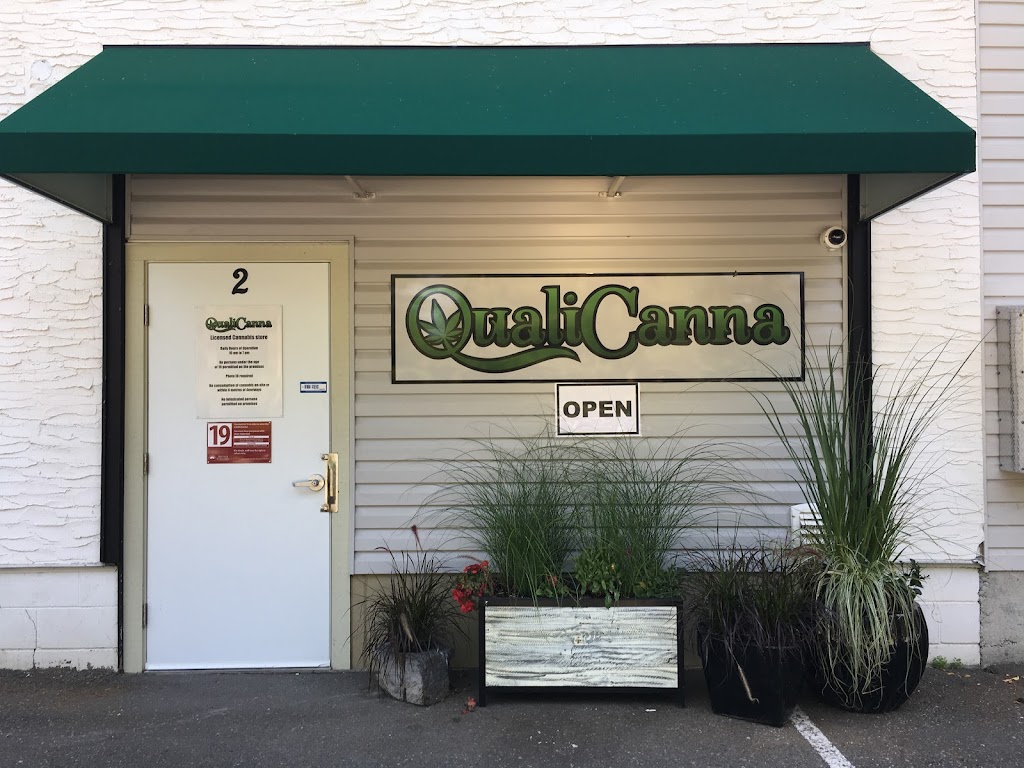 QualiCanna | 124 Harlech Rd #2, Qualicum Beach, BC V9K 1G9, Canada | Phone: (250) 752-0724