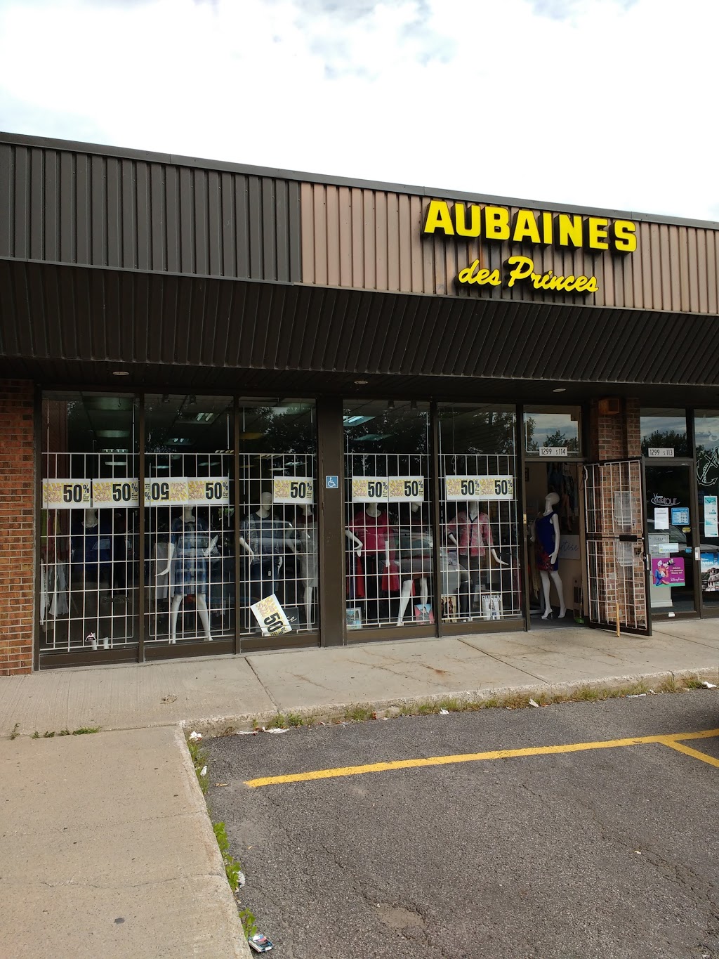 Aubaines des Princes | 1299 Bd des Seigneurs, Terrebonne, QC J6W 5B2, Canada | Phone: (450) 471-2006