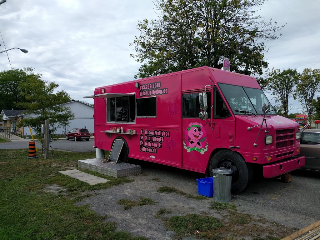 Jolly Hog - Food Truck | 309 Lake Ave E, Carleton Place, ON K7C 1J3, Canada | Phone: (613) 299-3570