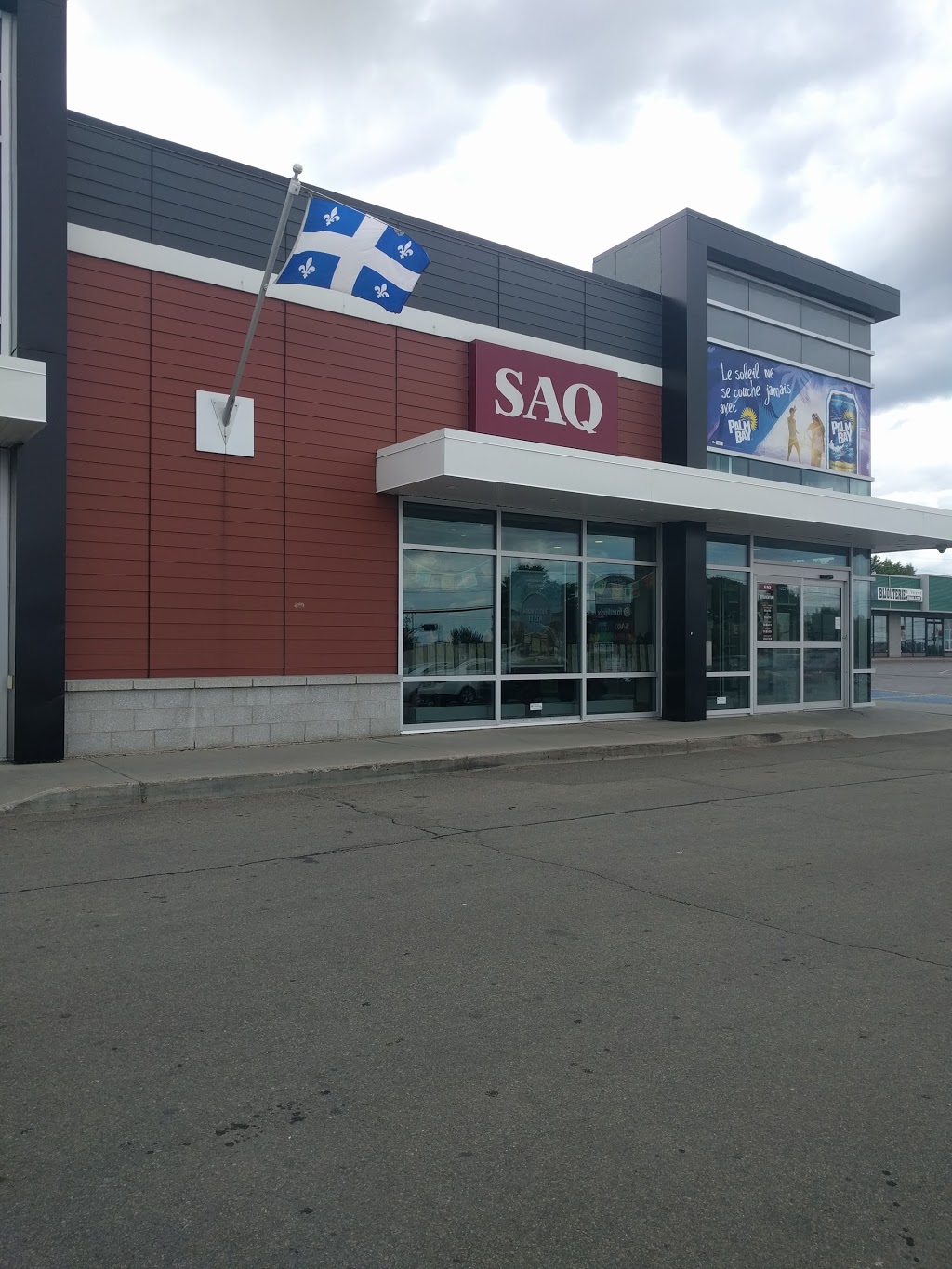 SAQ | 1200 Rue de la Faune, Québec, QC G3E 1T2, Canada | Phone: (418) 840-9078