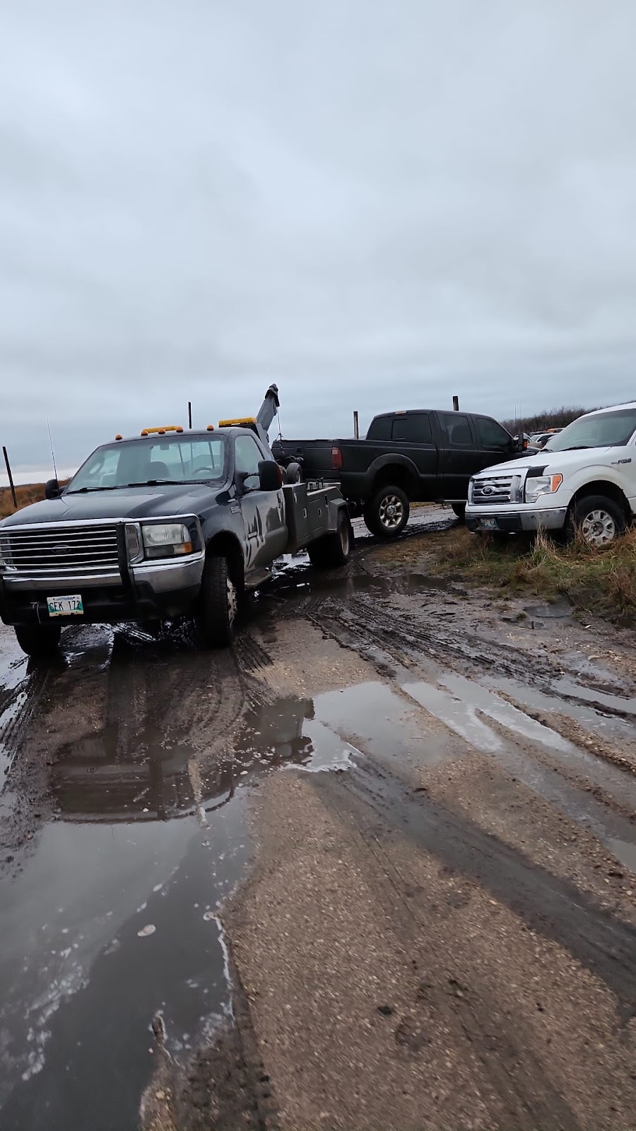 Houles towing | Lone, spruce road, Amaranth, MB R0H 0B0, Canada | Phone: (204) 872-2130