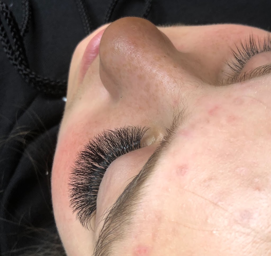 LashLovebyLT | 1485 Day Ter, Milton, ON L9T 7K6, Canada | Phone: (647) 686-9182