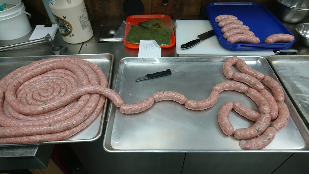 La saucisse des patriotes | 100 Rue Yamaska, Saint-Denis-sur-Richelieu, QC J0H 1K0, Canada | Phone: (450) 787-1122