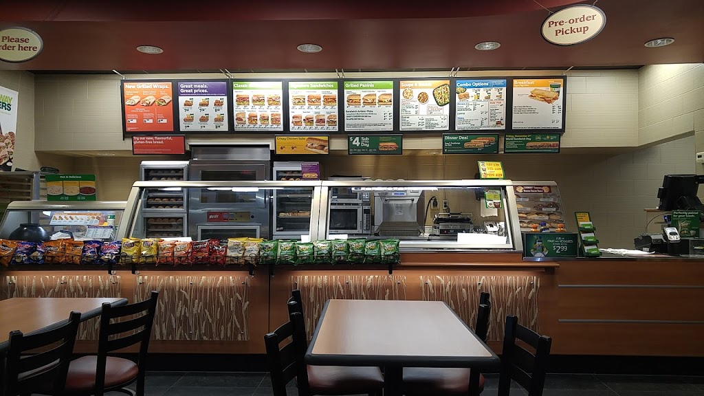 Subway | 473 Sandwich St S, Amherstburg, ON N9V 3G5, Canada | Phone: (519) 736-1298