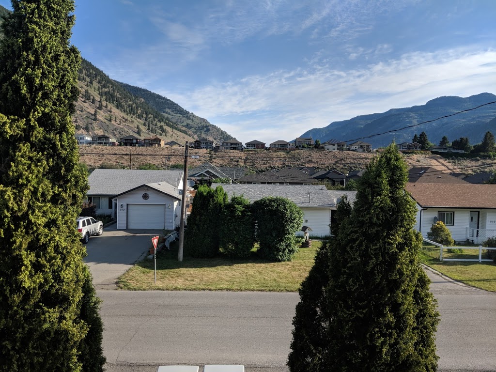 Elks Motel | 310 7th Ave, Keremeos, BC V0X 1N3, Canada | Phone: (250) 499-2043