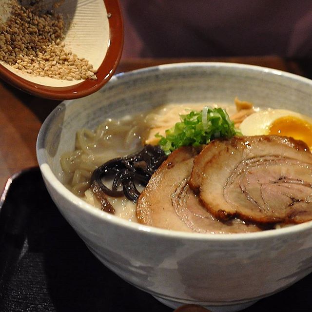 Ramen Isshin | 421 College St, Toronto, ON M5T 1T1, Canada | Phone: (416) 367-4013