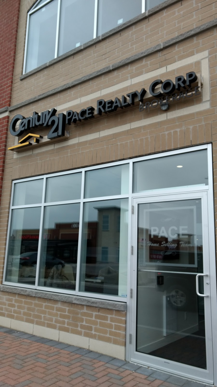 Century 21 Pace Realty Corp., | 515 Dundas St W, Oakville, ON L6M 1L9, Canada | Phone: (905) 257-7500