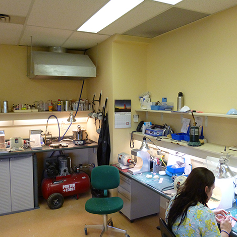 C.B. Quality Orthodontic Laboratory | 3025 Portage Ave #235, Winnipeg, MB R3K 2E2, Canada | Phone: (204) 832-2862