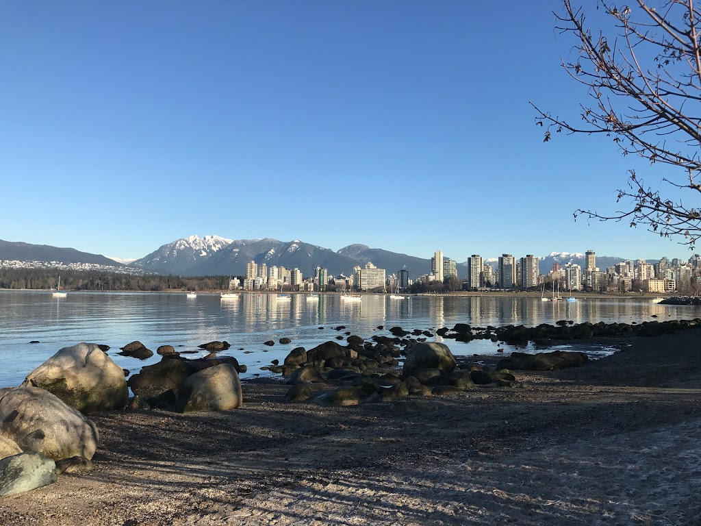 Kitsilano Beach Park | 1499 Arbutus St, Vancouver, BC V6J 5N2, Canada | Phone: (604) 873-7000