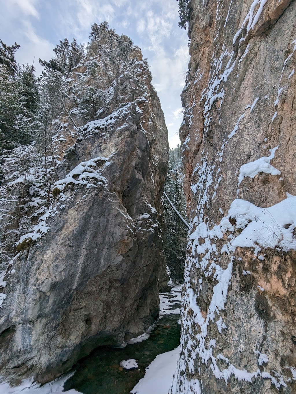 Sinclair Canyon Trail | ROTARY PARK, Radium Hot Springs, BC V0A 1M0, Canada | Phone: (250) 347-9505