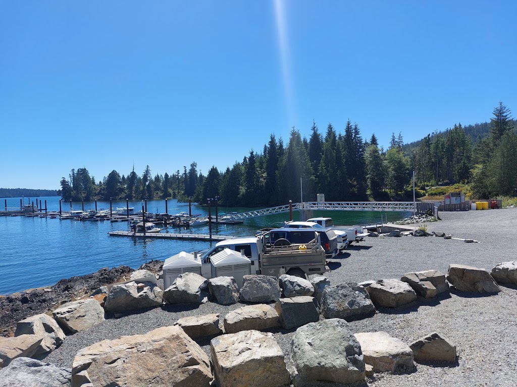 Secret Beach Campground & Kayak Launch | Toquart Bay Rd, Ucluelet, BC V0R 3A0, Canada | Phone: (778) 762-4433