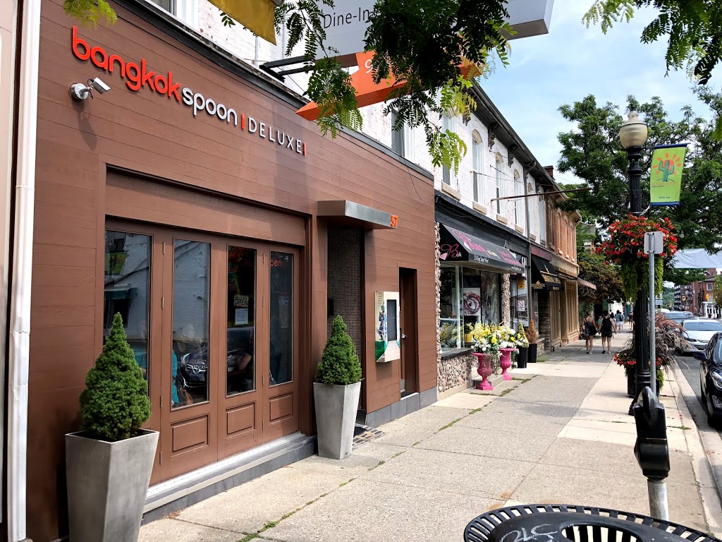 Bangkok Spoon Deluxe | 57 King St W, Dundas, ON L9H 1T5, Canada | Phone: (905) 628-8808