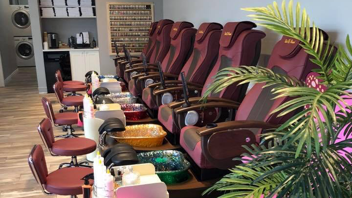 Fireside Nails | 50 Fireside Gate, Cochrane, AB T4C 2A3, Canada | Phone: (587) 577-0036