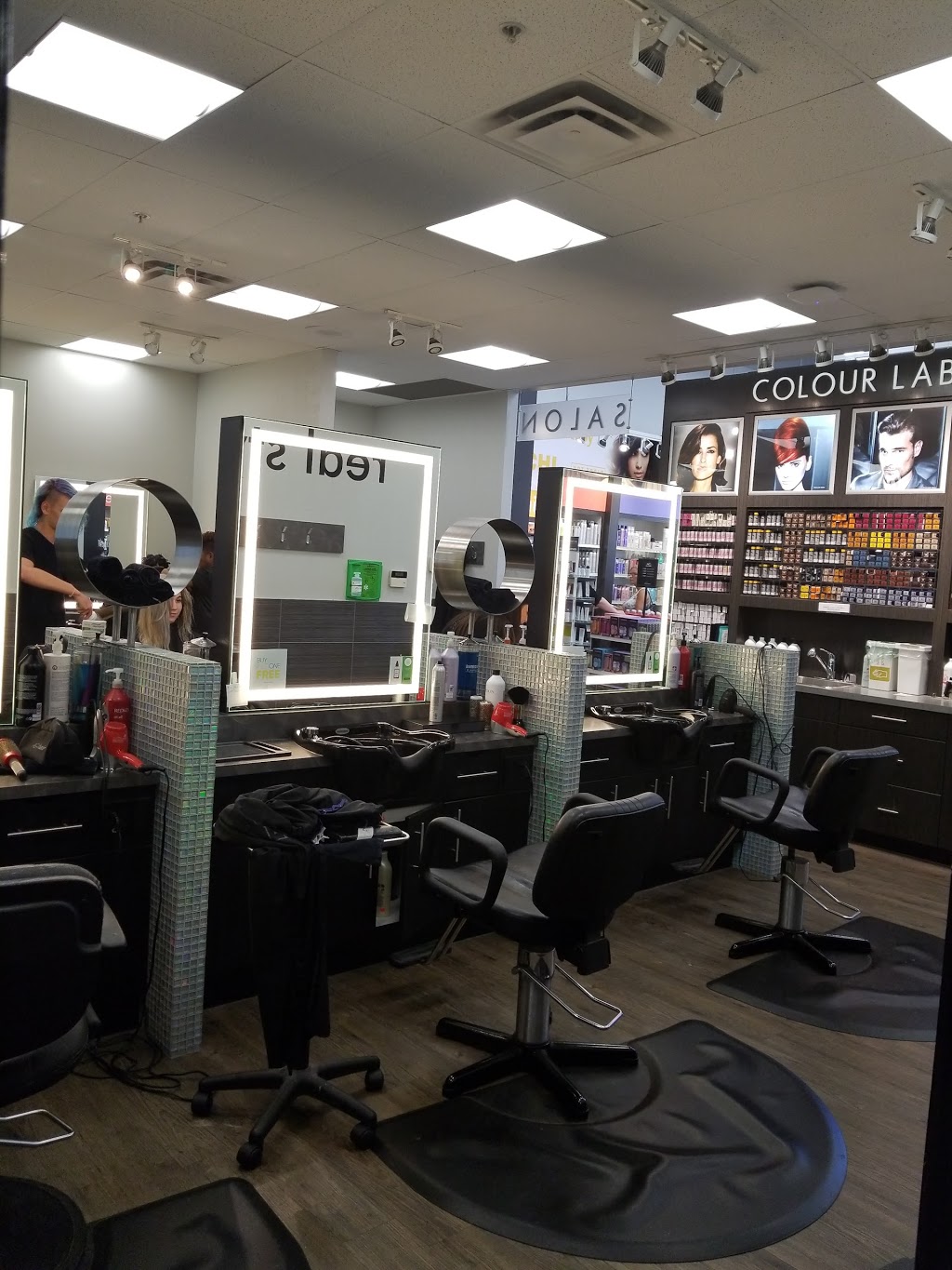 Chatters Hair Salon | Centre #310, 20202 66 Ave, Langley Twp, BC V2Y 1P3, Canada | Phone: (604) 514-6968