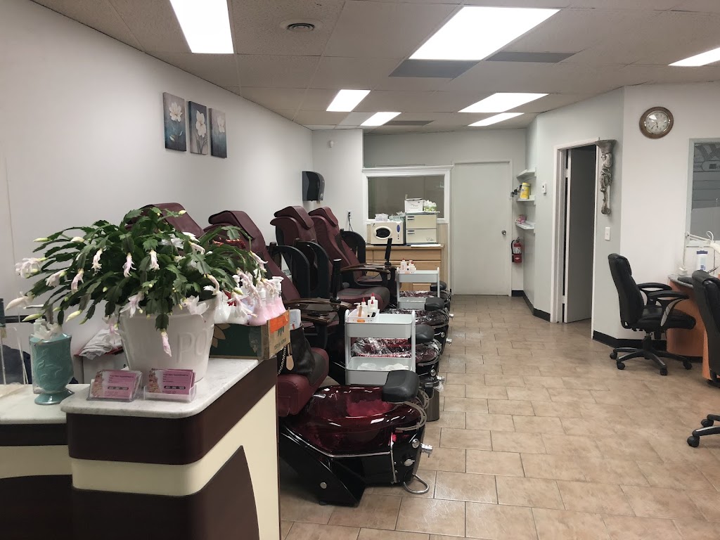 DN Calgary Nails & Spa | 3604 52 Ave NW, Calgary, AB T2L 1V9, Canada | Phone: (403) 282-1800