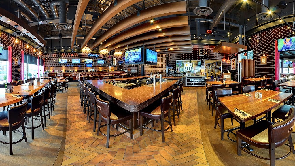 Browns Socialhouse Clearview | 31 Clearview Market Way #125, Red Deer, AB T4P 0M9, Canada | Phone: (403) 986-9711