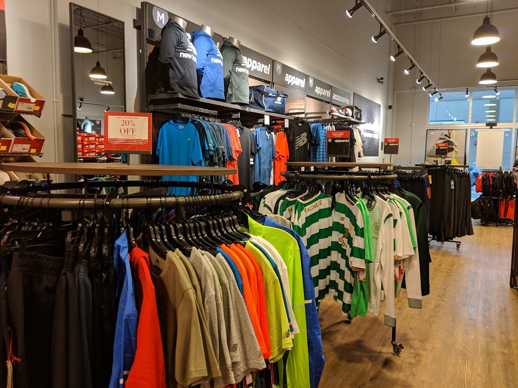 New Balance Outlet | 300 Taylor Rd, Niagara-on-the-Lake, ON L0S 1J0, Canada | Phone: (905) 684-8894