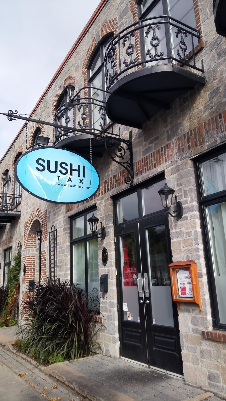 Sushi Taxi | 932 Prom Du St Maurice, Shawinigan, QC G9N 1L8, Canada | Phone: (819) 537-7878