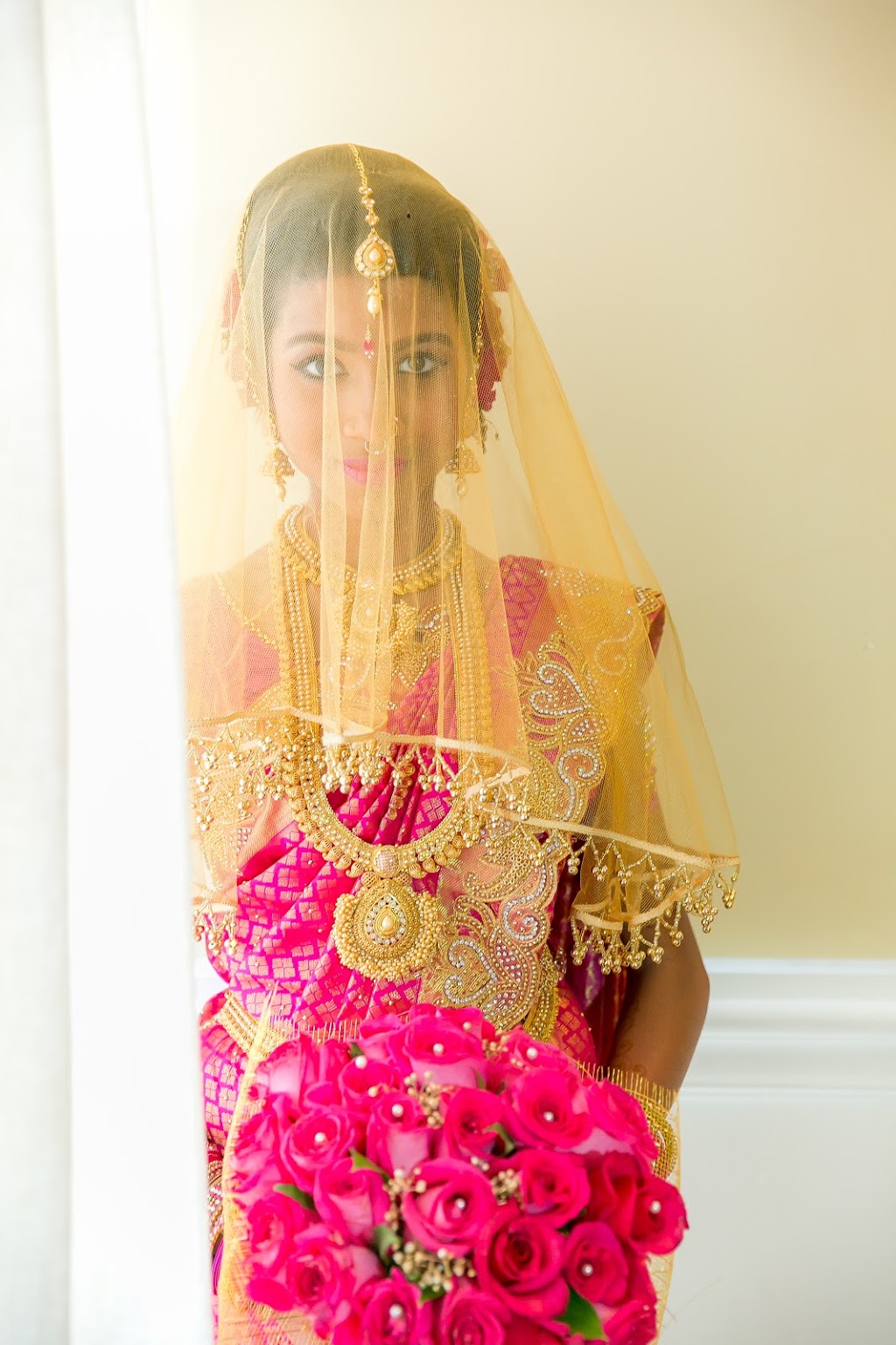 Vu photography | 62 Yellowknife Rd, Brampton, ON L6R 3X4, Canada | Phone: (416) 671-0567