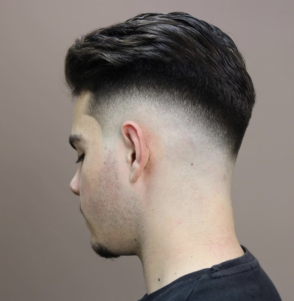 90 Degrés Barbershop | 354 Bd Cartier O, Laval, QC H7N 2J7, Canada | Phone: (438) 496-1810