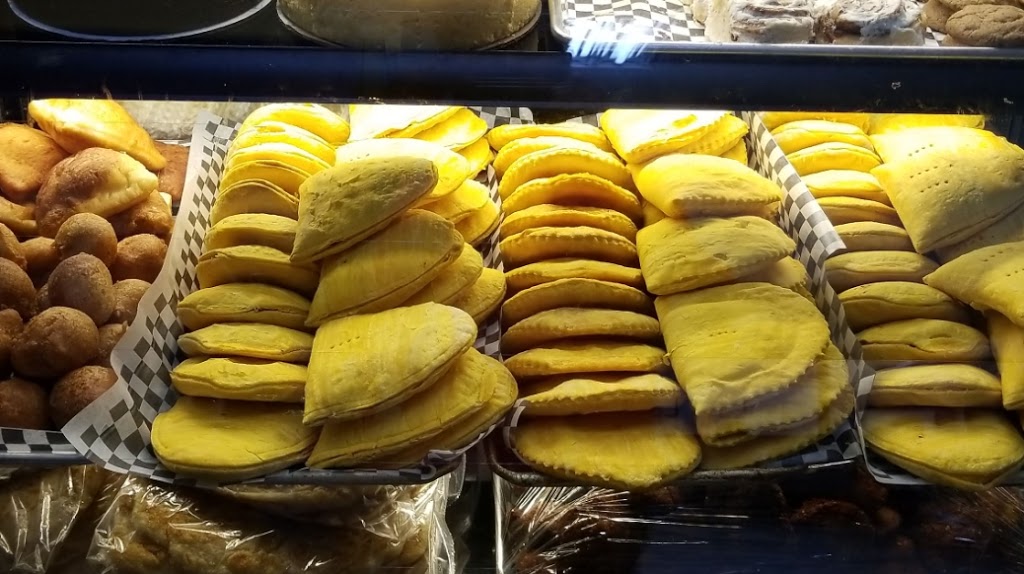 Nile Cafe - Samosas, Jamaican beef patties and more. | 4002 17 Ave SE, Calgary, AB T2A 0S7, Canada | Phone: (403) 618-2499