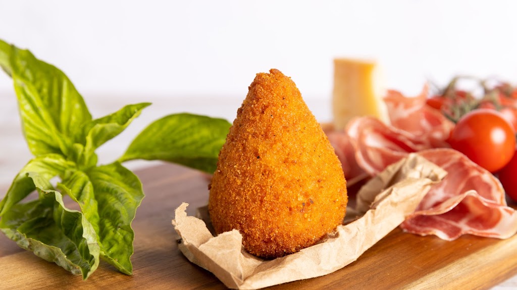 Arancini Lovers | 7 Hysel Rd, Toronto, ON M6L 2Y8, Canada | Phone: (647) 303-7098