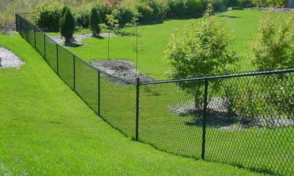 Unique Fences And Decks | 1299 Danforth Rd, Scarborough, ON M1J 1G6, Canada | Phone: (437) 777-9899