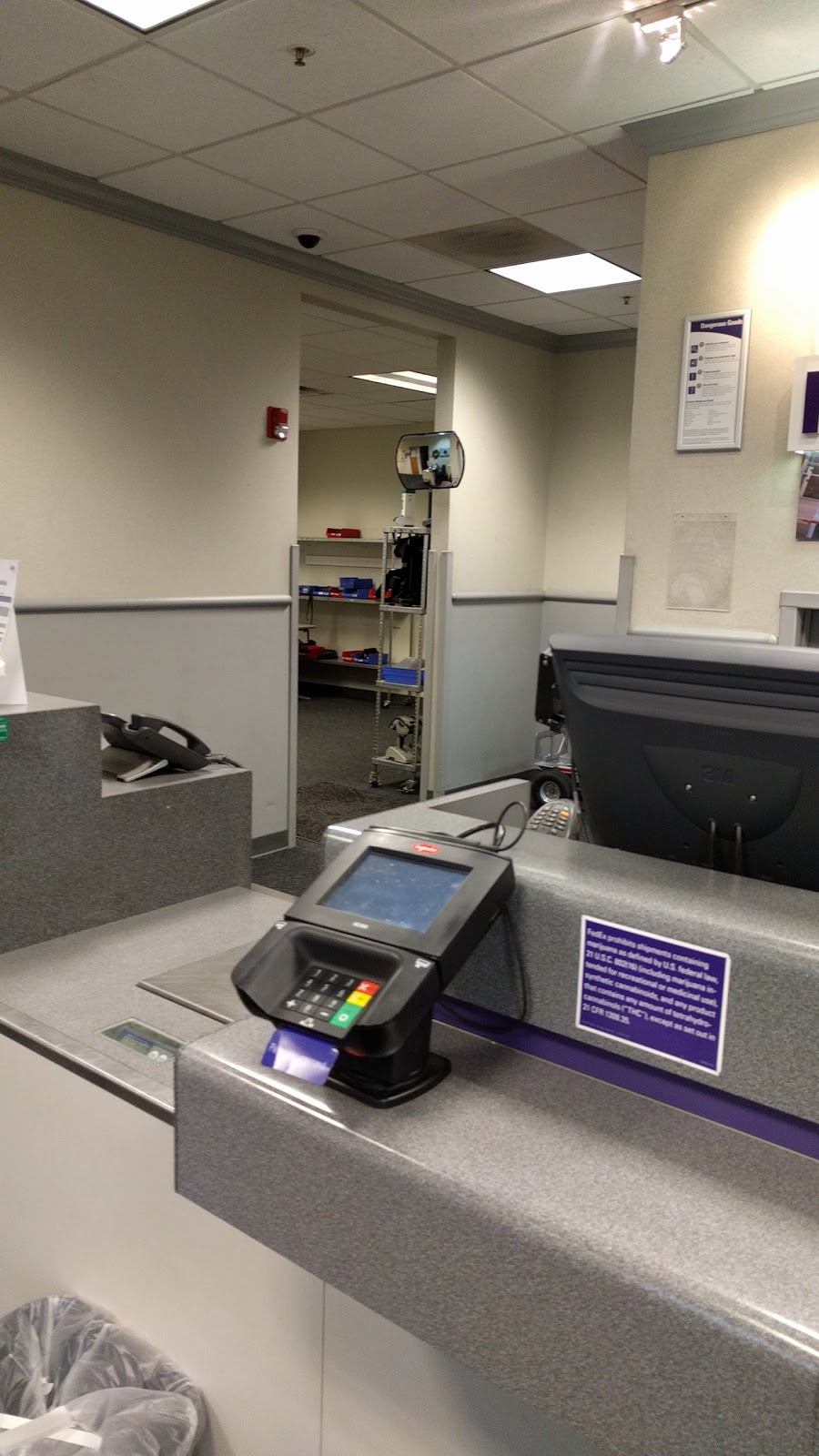 FedEx Ship Center | 4373 Mitchell Way, Bellingham, WA 98226, USA | Phone: (800) 463-3339