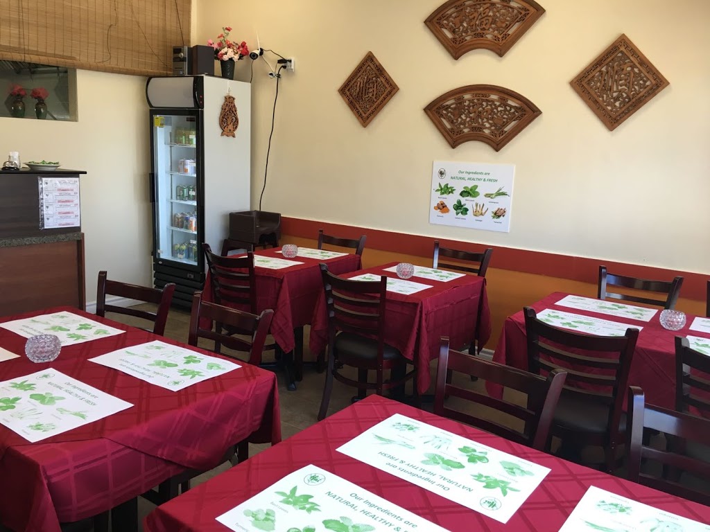 Hai Thai & Vietnamese Cuisine | 701 Dundas St W, Whitby, ON L1N 2N3, Canada | Phone: (905) 493-5888