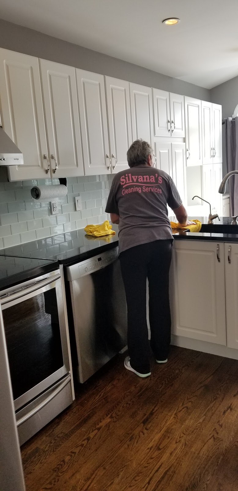 Silvanas & Pauls Cleaning Service | Silvanascleaningservice1@gmail.com, 41 Fairgreen Close, Cambridge, ON N1T 1T7, Canada | Phone: (226) 606-9681