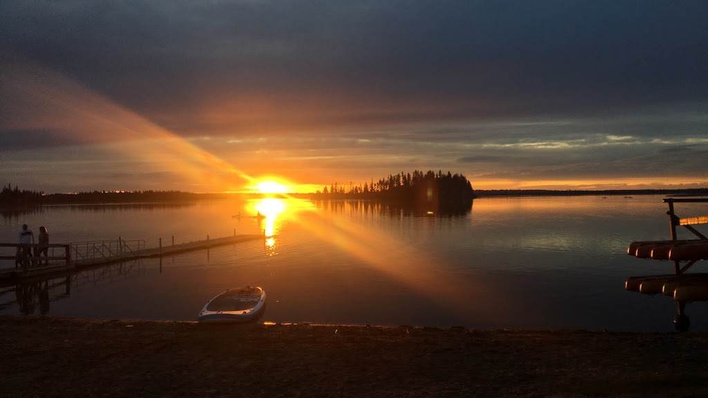 Haskin Canoe Rentals | Elk Island National Park, Alberta T8L 4B6, Canada | Phone: (780) 922-4324