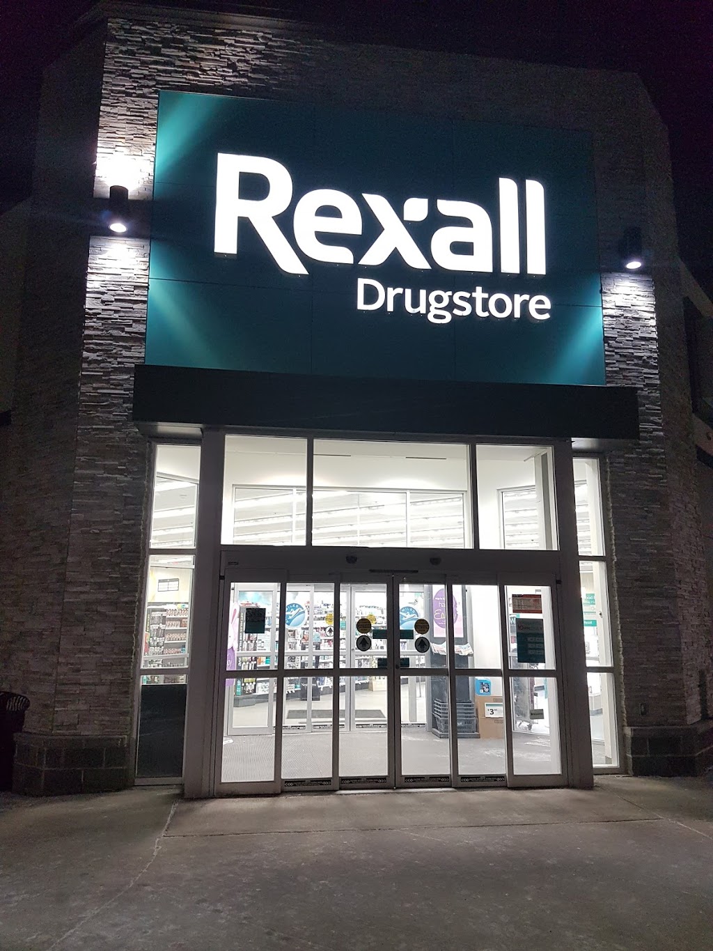 Rexall Drugstore | 1725 Walkley Rd Unit C, Ottawa, ON K1V 2P6, Canada | Phone: (613) 737-9826