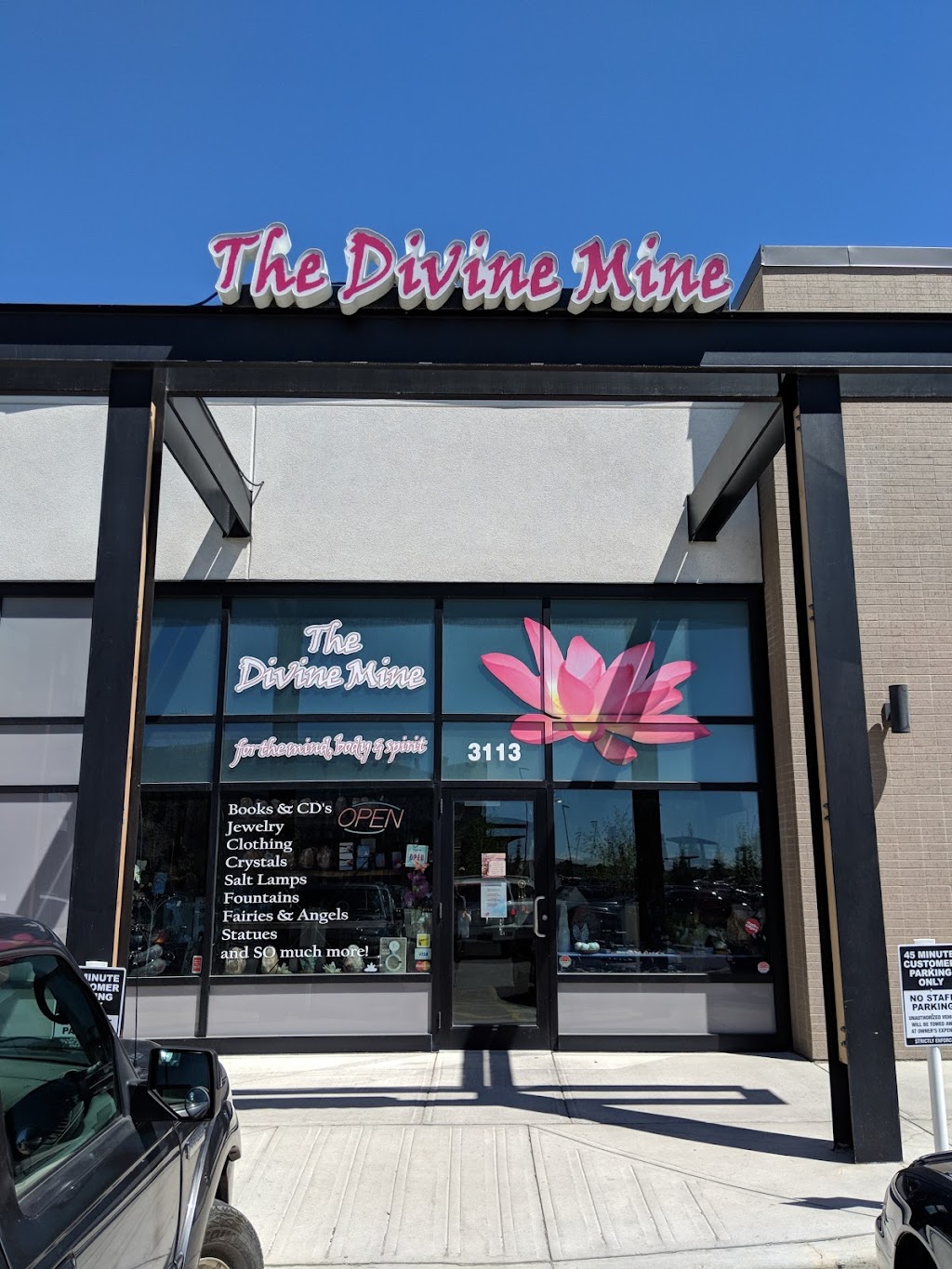 The Divine Mine North Location | 8650 112 Ave NW, Calgary, AB T3R 0R5, Canada | Phone: (403) 375-0585