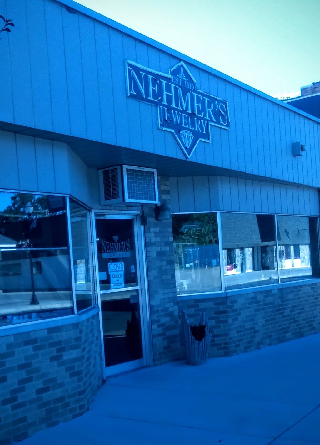 Nehmers Jewelry | 41 N Howard Ave, Croswell, MI 48422, USA | Phone: (810) 679-2352