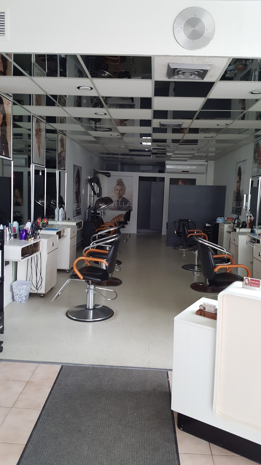 Coiffure Coupelle | 2549 Boul Henri-Bourassa E, Montréal, QC H2B 1V3, Canada | Phone: (514) 384-6730