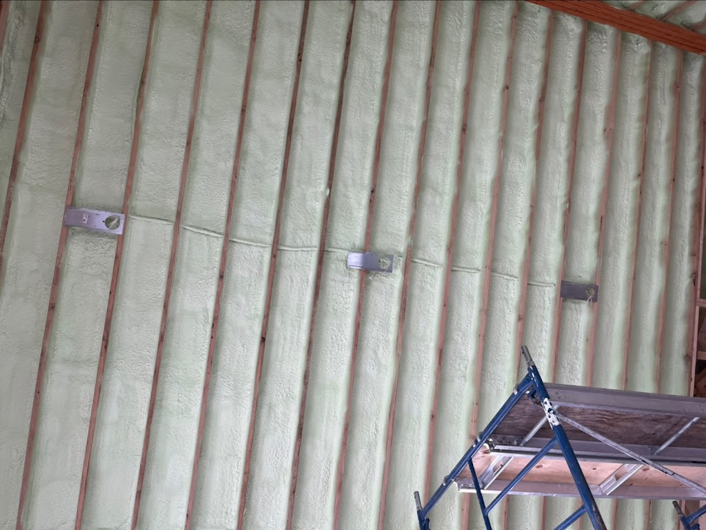 All Well Sprayfoam Insulation Muskoka | 3011 Frank Miller Memorial Route, Muskoka District Road 169, Bala, ON P0C 1A0, Canada | Phone: (705) 388-9355