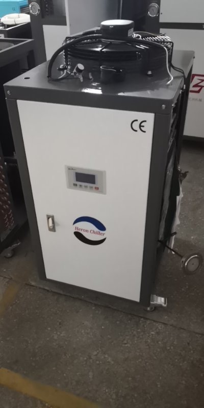 Heron Chiller Technology Co. | 18 Conger St, Maple, ON L6A 4Y7, Canada | Phone: (647) 915-2192