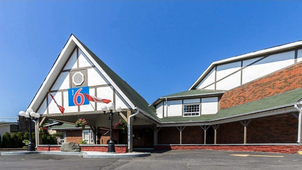 Motel 6 | 10 Trenton St, Trenton, ON K8V 4M9, Canada | Phone: (613) 392-9291