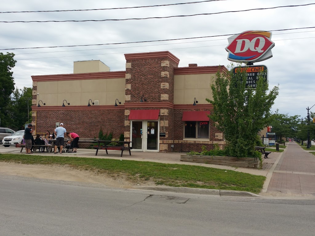 Dairy Queen | 316 Hurontario St, Collingwood, ON L9Y 2M3, Canada | Phone: (705) 445-4141