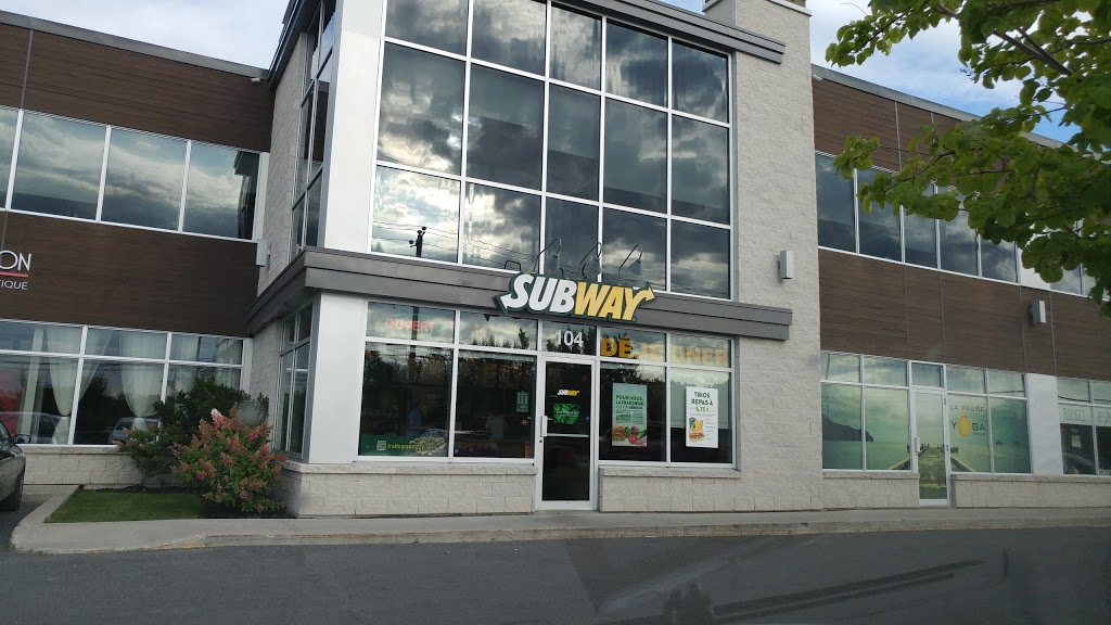 Restaurant SUBWAY | 125 Chemin Saint-François-Xavier, Candiac, QC J5R 3X8, Canada | Phone: (450) 638-5238