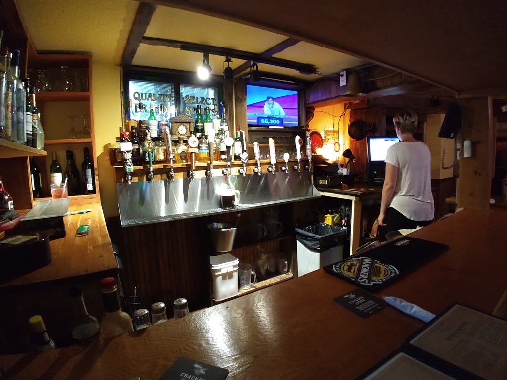 Stonewater Pub | 490 Stone Street South lower, Gananoque, ON K7G 2A4, Canada | Phone: (613) 382-2116