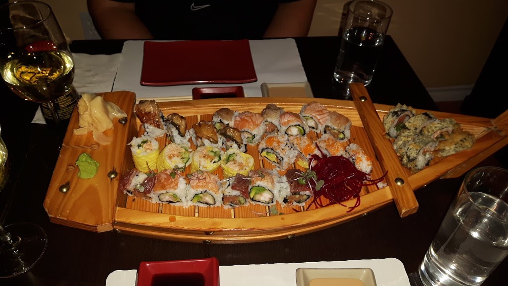 Banzai Sushi Bar | 2594 Boulevard Louis-XIV, Québec, QC G1C 1C2, Canada | Phone: (418) 663-0888