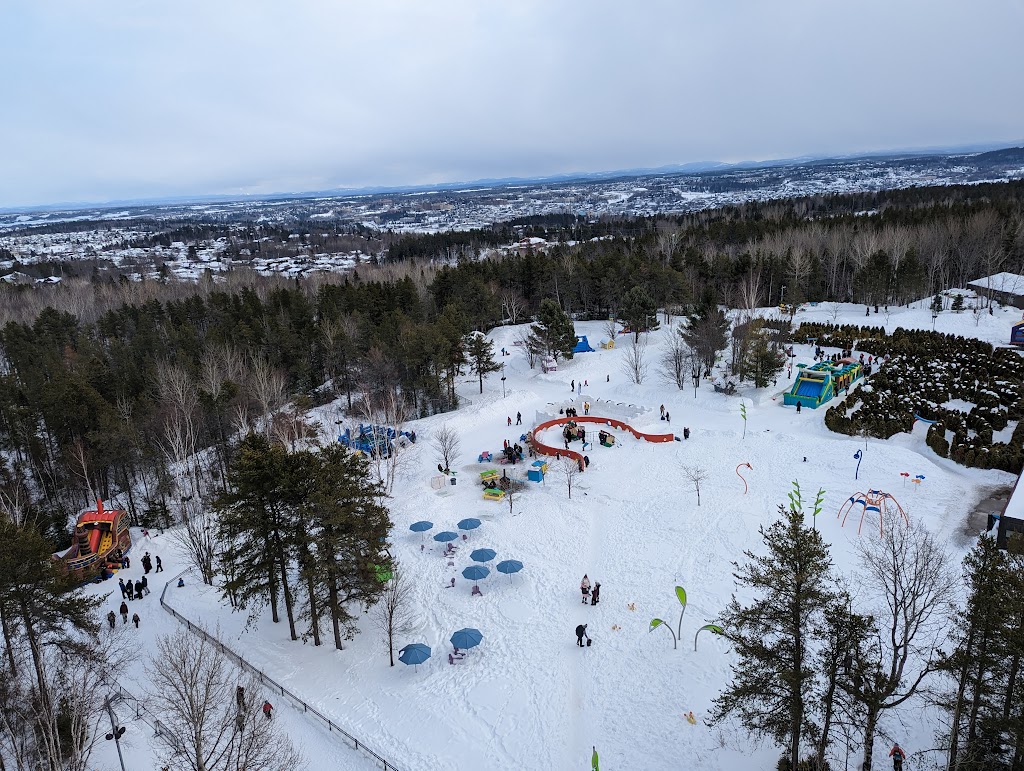 Parc Mille Lieux de la Colline | 200 Rue Pinel, Chicoutimi, QC G7G 3N7, Canada | Phone: (418) 698-7000