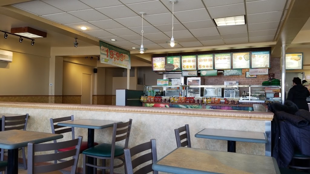 Restaurant SUBWAY | 271 Rue Sainte-Anne, Sainte-Anne-de-la-Pérade, QC G0X 2J0, Canada | Phone: (418) 325-3251