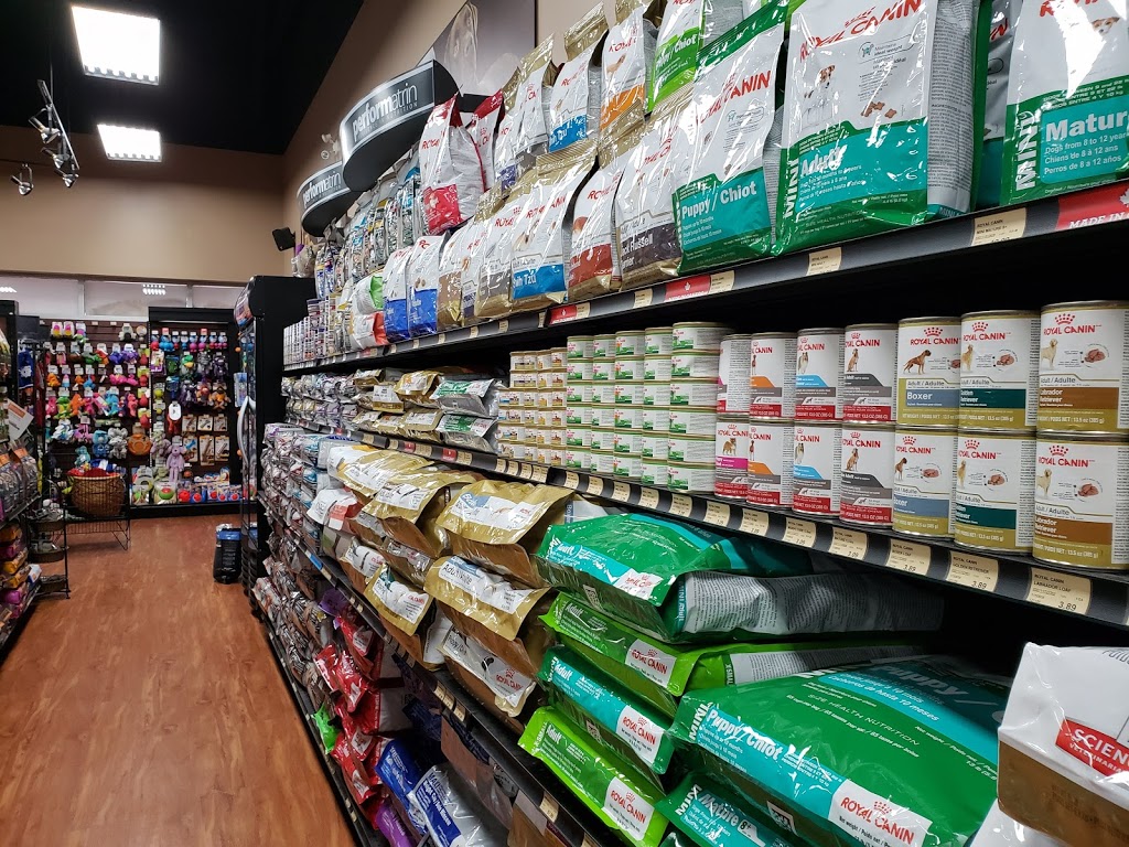 Pet Valu | 125 The Queensway, Etobicoke, ON M8Y 1H6, Canada | Phone: (647) 351-2088